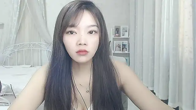 Snapshot of Jenny-Z chatting on October 7, 2:16 am Jenny-Z online show from October 7, 2:16 am