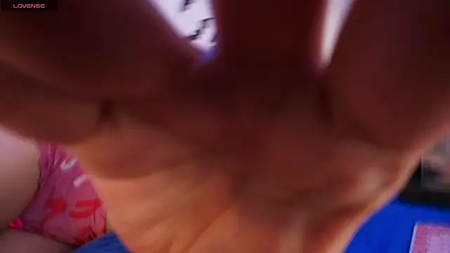 mari mar69 online show from October 22, 2:00 pm