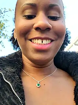 Jeniffer Jarvis online show from February 7, 11:14 am