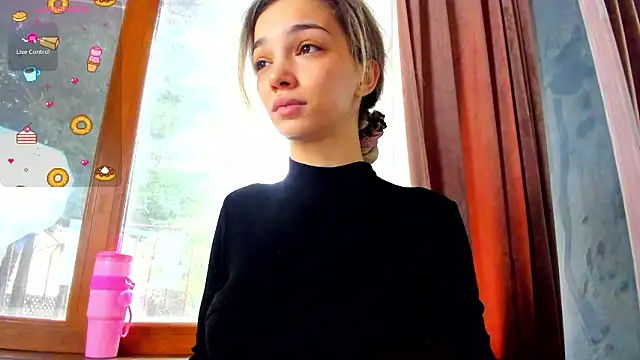 Sassy Teen online show from March 12, 8:39 am