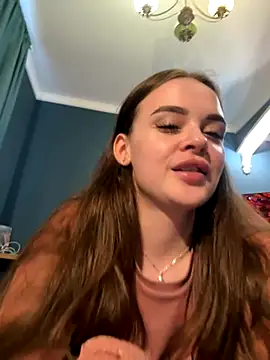Snapshot of KristenSayles chatting on September 21, 2:49 pm KristenSayles online show from September 21, 2:49 pm