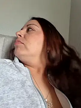 seherlatin online show from April 6, 6:20 pm