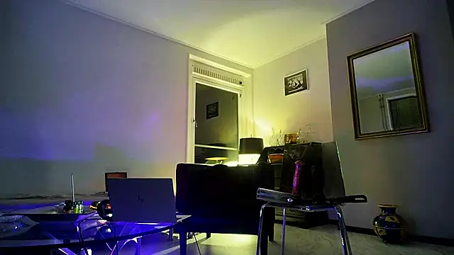 CharlotteVixxens online show from November 11, 11:57 pm