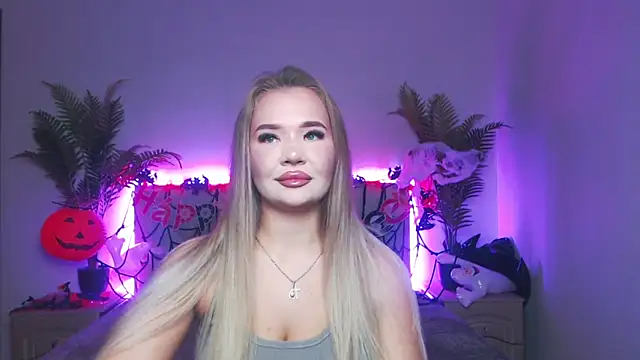 StacyYellig online show from November 3, 8:46 pm