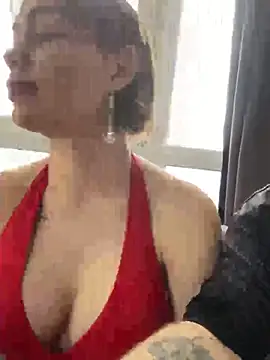 LadyGrotesk online show from February 13, 12:40 pm