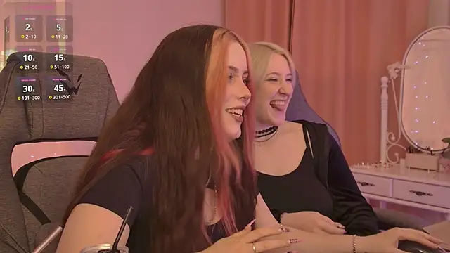 CoralineKeyns online show from May 30, 5:49 am
