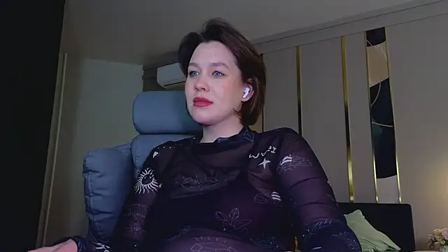 katy  moonj online show from November 13, 1:04 am