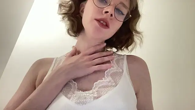 ms christiana online show from June 14, 7:03 pm