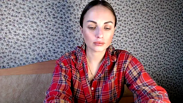 Tinadream20 online show from September 18, 6:45 am