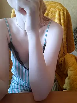 Elza kom online show from February 13, 3:52 am