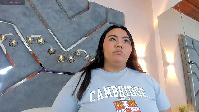 LucciaPorter online show from March 17, 3:05 pm