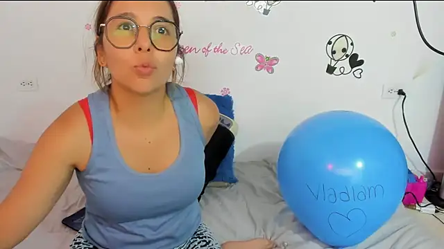 isa loves cum online show from April 1, 11:35 pm