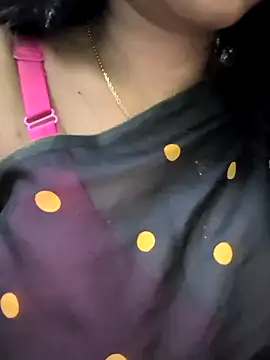 Shreya727 online show from November 15, 8:10 pm