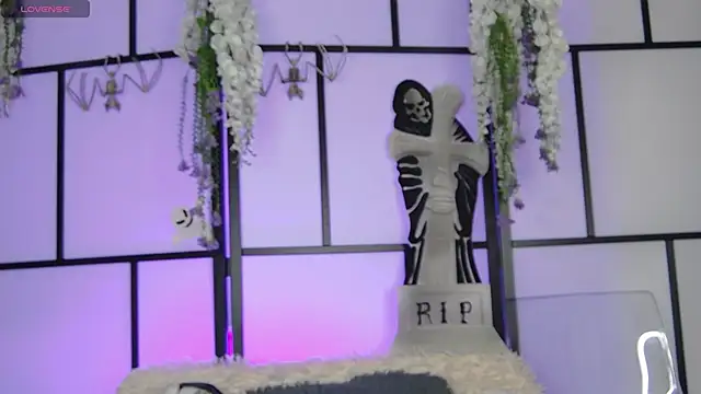 Xenomy online show from October 28, 7:47 am