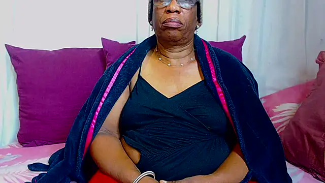 Freakyassnwildx online show from September 18, 8:51 pm