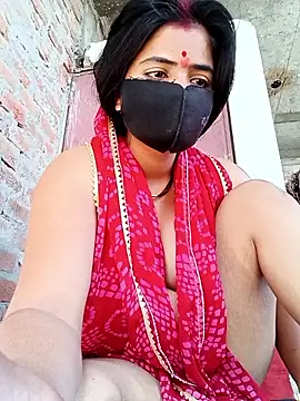 Mamta Chaterjee online show from April 15, 2:45 am