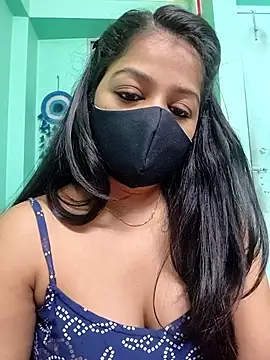 Monalisa Singh online show from April 8, 5:26 pm