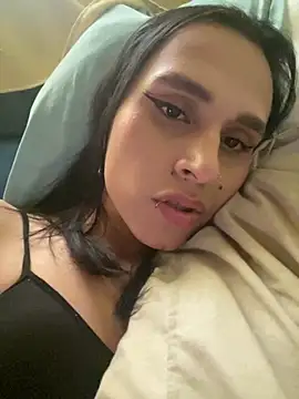 Isa-Hall online show from September 25, 8:28 pm