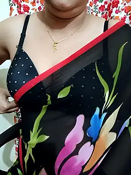 Priya Boudi online show from January 7, 6:33 pm