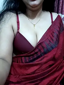 Snapshot of Priya_Boudi chatting on September 13, 6:38 pm Priya Boudi online show from September 13, 6:38 pm