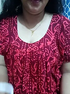 Snapshot of Priya_Boudi chatting on September 24, 6:18 pm Priya Boudi online show from September 24, 6:18 pm