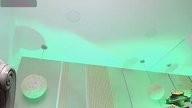 sabrina shark  online show from March 17, 5:44 am