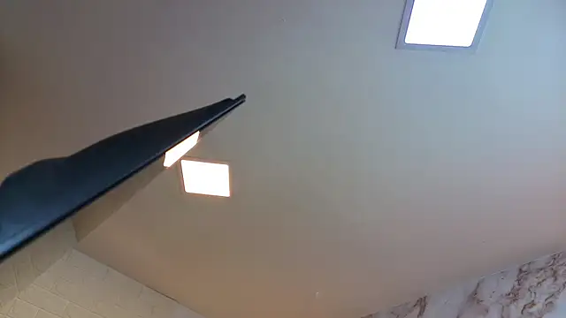 catalina  23 online show from December 4, 7:58 pm