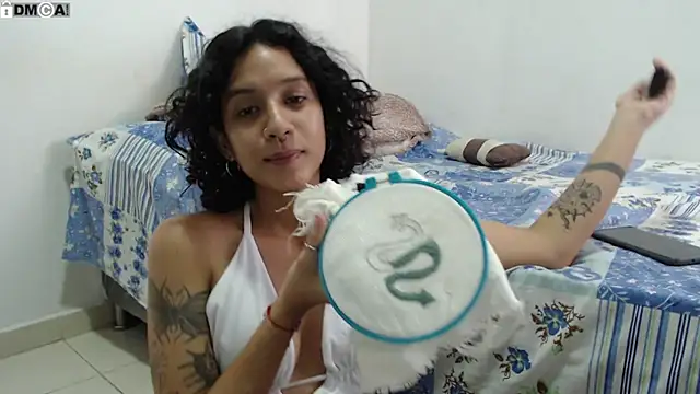 AlinaWoolf  online show from January 8, 9:08 pm