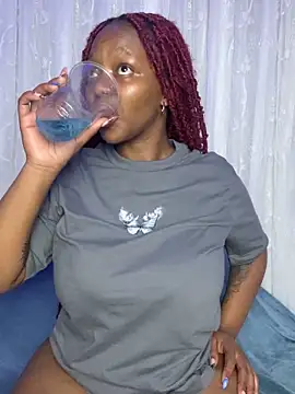 Jazmine-Blue online show from March 29, 7:13 pm