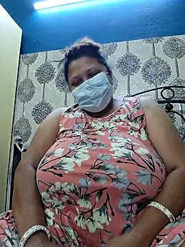 Snapshot of kunjan789 chatting on September 14, 3:04 am kunjan789 online show from September 14, 3:04 am