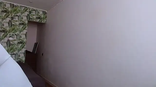 Olivia shine online show from February 1, 5:39 am