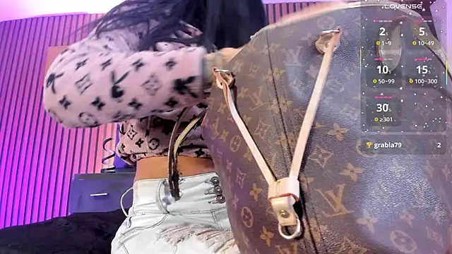 MeganFoxxi  online show from December 16, 8:47 pm