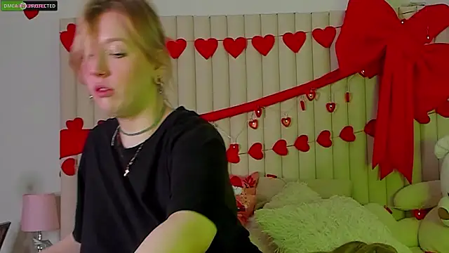 RachelCart online show from February 16, 3:06 am