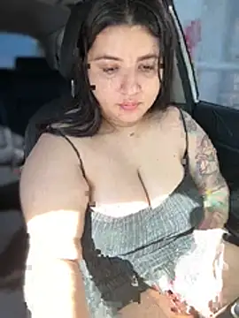 horny roomiess online show from June 2, 1:23 pm