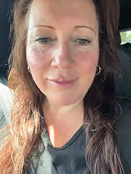 xsexycurvymilf online show from May 2, 10:18 am