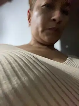 Snapshot of Jlo_69 chatting on September 30, 3:12 am Jlo 69 online show from September 30, 3:12 am