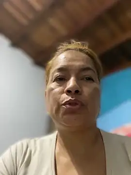 Snapshot of Jlo_69 chatting on September 25, 3:49 am Jlo 69 online show from September 25, 3:49 am