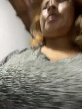 Snapshot of Jlo_69 chatting on September 12, 5:52 am Jlo 69 online show from September 12, 5:52 am