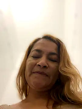 Snapshot of Jlo_69 chatting on October 11, 11:29 pm Jlo 69 online show from October 11, 11:29 pm