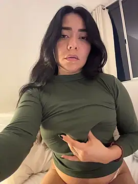 PetitLumiere online show from February 3, 6:40 am