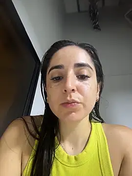 Vicky-Andrade online show from April 16, 12:33 am