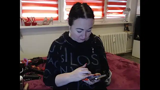 Alexie33 online show from April 8, 12:51 pm