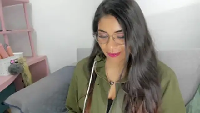 Luna Dumont online show from January 18, 11:39 am