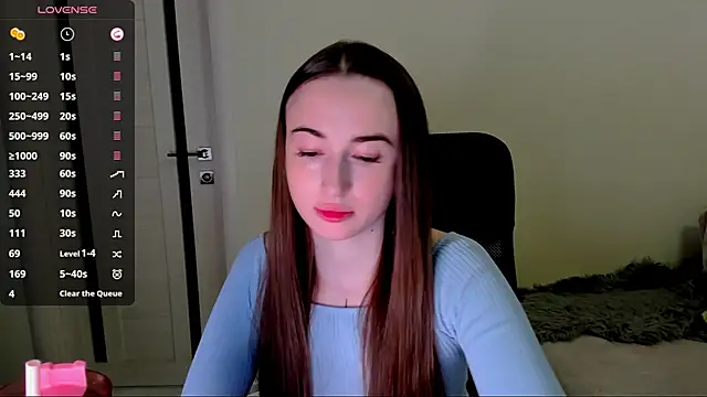 Kimmberr online show from November 9, 4:08 am