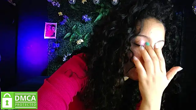 Mr MrsCurie online show from February 25, 10:19 pm