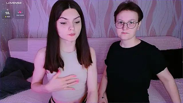  crazy baby  online show from December 21, 5:50 pm