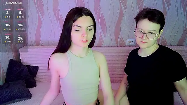  crazy baby  online show from November 12, 9:13 pm