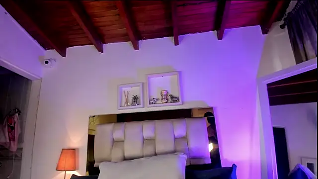 emmy r online show from April 1, 12:17 pm