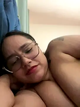 CurlyGirl 1 online show from November 29, 1:42 am