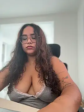 CurlyGirl 1 online show from July 26, 5:42 pm